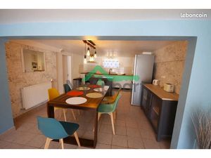 Location meublée appartement 4 pièces 140 m² à Lormont (33310)  535 €