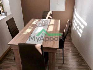 Location meublée appartement 2 pièces 27 m² à Saint-Genis-Laval (69230)  490 €