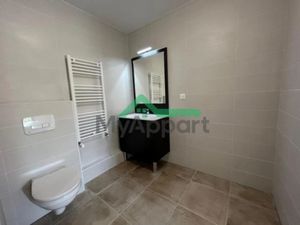 Location meublée appartement 2 pièces 39 m² à Aix-les-Bains (73100)  670 €