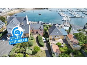 Dpt Finistère (29)  à vendre CAMARET SUR MER  Maison P6 avec vue imprenable sur le port et