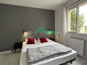 Location meublée appartement 2 pièces 40 m² à Châtelguyon (63140)  740 €