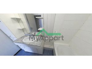 Location meublée appartement 3 pièces 65 m² à Montreuil (93100)  746 €