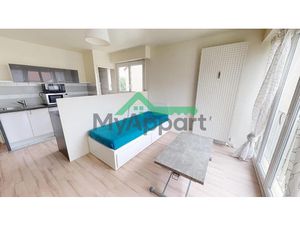 Location meublée appartement 1 pièce 26 m² à Chatenay-malabry (92290)  729 €
