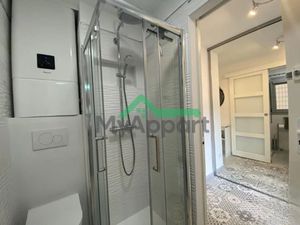 Location meublée appartement 1 pièce 30 m² à Hyeres (83400)  810 €