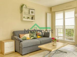 Location meublée appartement 1 pièce 26 m² à Fontainebleau (77300)  1 000 €