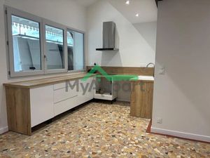 Location meublée appartement 3 pièces 75 m² à Salles (33770)  950 €