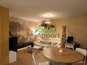 Location meublée appartement 3 pièces 57 m² à Ecully (69130)  1 065 €