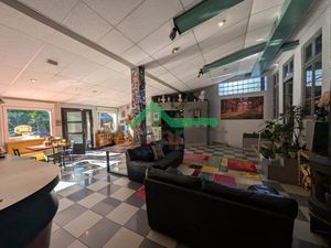 Location meublée appartement 4 pièces 130 m² à Apremont (01100)  1 251 €