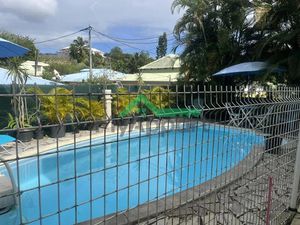 Location meublée appartement 100 m² à Les abymes (97139)  1 500 €