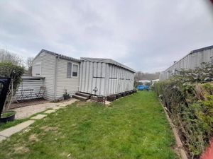 Location meublée maison 3 pièces 40 m² à Bernières-sur-Mer (14990)  570 €