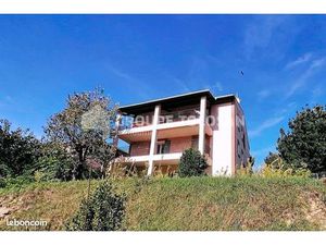 Maison 6 pièces 193 m²