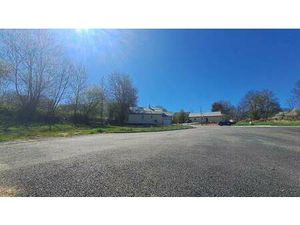 Terrain constructible viabilisé à vendre