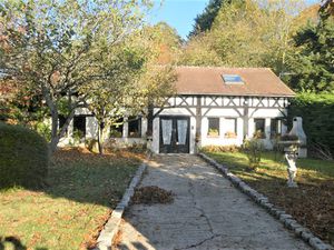 DE BEAUX VOLUMES ! IDÉALE GRANDE FAMILLE !!