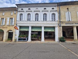 Achat Immeuble 700m² SAUVETERRE DE GUYENNE 33540
