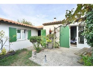 Vente maison 5 pièces 104 m² Saint-Clément-des-Baleines (17590)