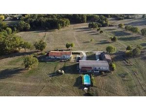 Maison de luxe de 5 pièces en vente à Saint-Michel-de-Double  Nouvelle-Aquitaine