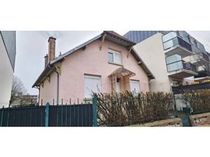 Vente maison 7 pièces 115 m² à Dijon (21000)  375 000 €