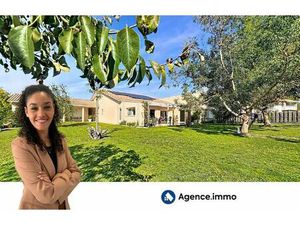 Vente maison 7 pièces 180 m² Saint-Ciers-sur-Gironde (33820)