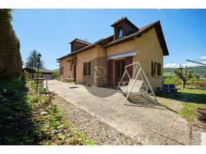 Maison de luxe à vendre à Villaz