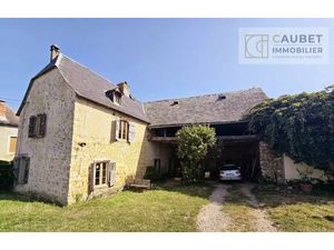 Maison de caractère de 1800 avec dépendances et terrain arboré