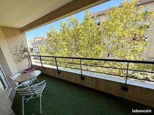 T3 de 65m2 + option (cave + garage type box) en supplément