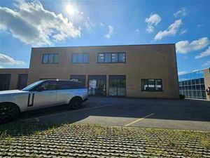 bâtiment industriel