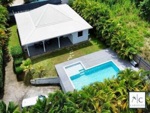 Villa moderne avec piscine en vente à Ducos | 134m² habitables + 751m² de terrain  Martini