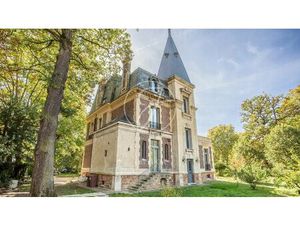 Le Vésinet - BOULEVARD CARNOT - Maison à louer - 11 pièces meublé - 409 13m² Carrez - 7 ch