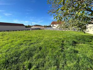 Terrain constructible viabilisé à vendre