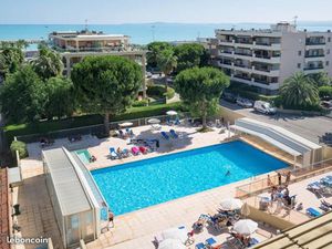 Location meublée appartement 2 pièces 47 m² à Saint-Laurent-du-Var (06700)  1 200 €