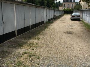 Box dans une cour privée