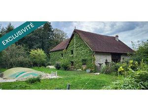 Maison familiale au calme avec piscine et dépendance