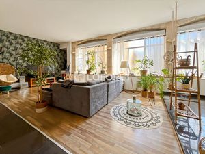 Appartement style loft de 168 m² au coeur de Beauvallon