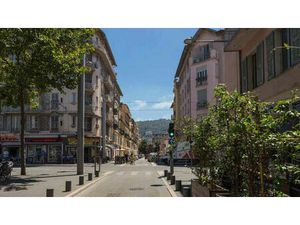 Vente commerce 50 m² Nice (06300)