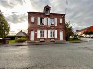 Maison à vendre SAINT SULPICE 7 pièce(s) 127m2 251 000€