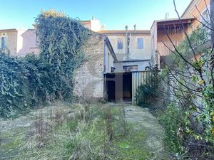 Vente maison 5 pièces 201 m² à Valreas (84600)  200 000 €