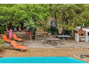 Maison T5 au calme avec studio indépendant