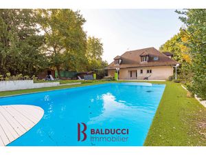 Achat Maison 9 pièces 247m² FONTAINE LES DIJON 21121