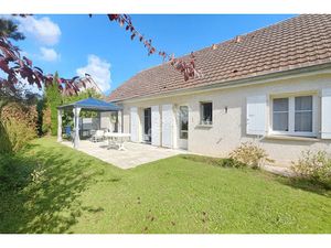 Vente maison 5 pièces 101 m² à Crissey (71530)  258 000 €