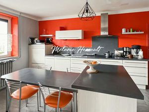 Maison individuelle 6 pièces - 138 m2 - 4 chambres - Parigné l'Evêque (72250)