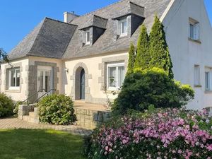 Vente maison 7 pièces 170 m² à Saint-Vougay (29440)  299 000 €