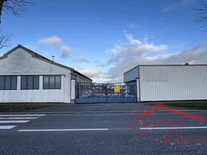 Vente immeuble 711m2 Sézanne 51120 - 330000 € - Surface Privée