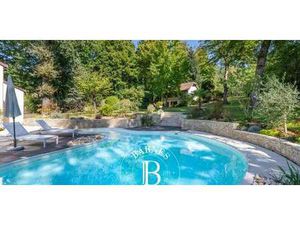 Maison avec piscine et jardin Louveciennes (78)