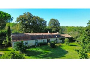 Maison de luxe à vendre à Cause-de-Clérans