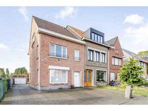 Instapklare halfopen bebouwing met zonnige tuin in rustige …