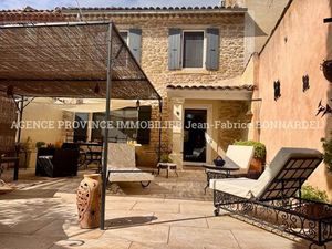 Vente maison 4 pièces 194 m² Grillon (84600)