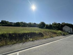 Vente terrain 700 m² à Neufmoutiers-en-Brie (77610)  173 000 €