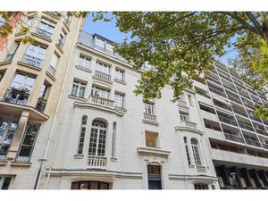 Location Bureau Paris 75007