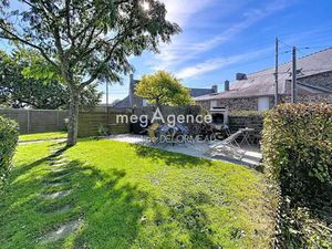 Maison en pierres 7 pièces 165 m2 avec vie de plain-pied