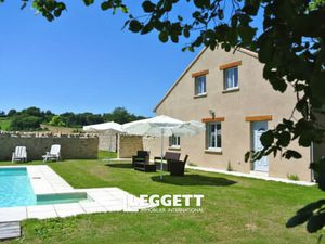 Boutique 24 pièce(s)  DOMPIERRE-LES-ÉGLISES